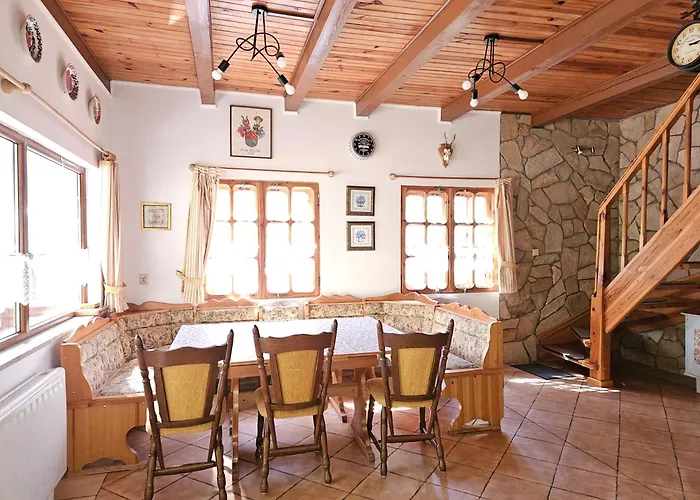 Dom wakacyjny Jolanta Teerau